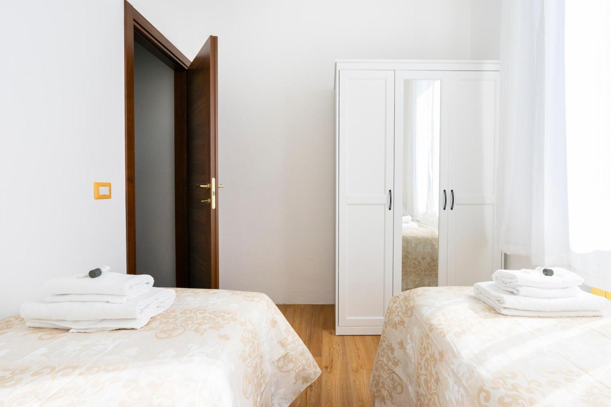 Toselli With Terrace Apartamento Florencia
